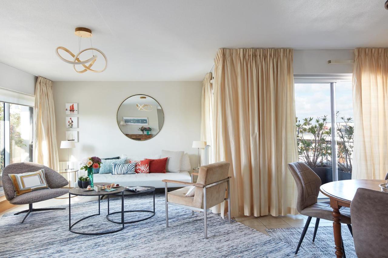 Un Appartement Penthouse D'Exception Sur Le Port De Ванн Экстерьер фото