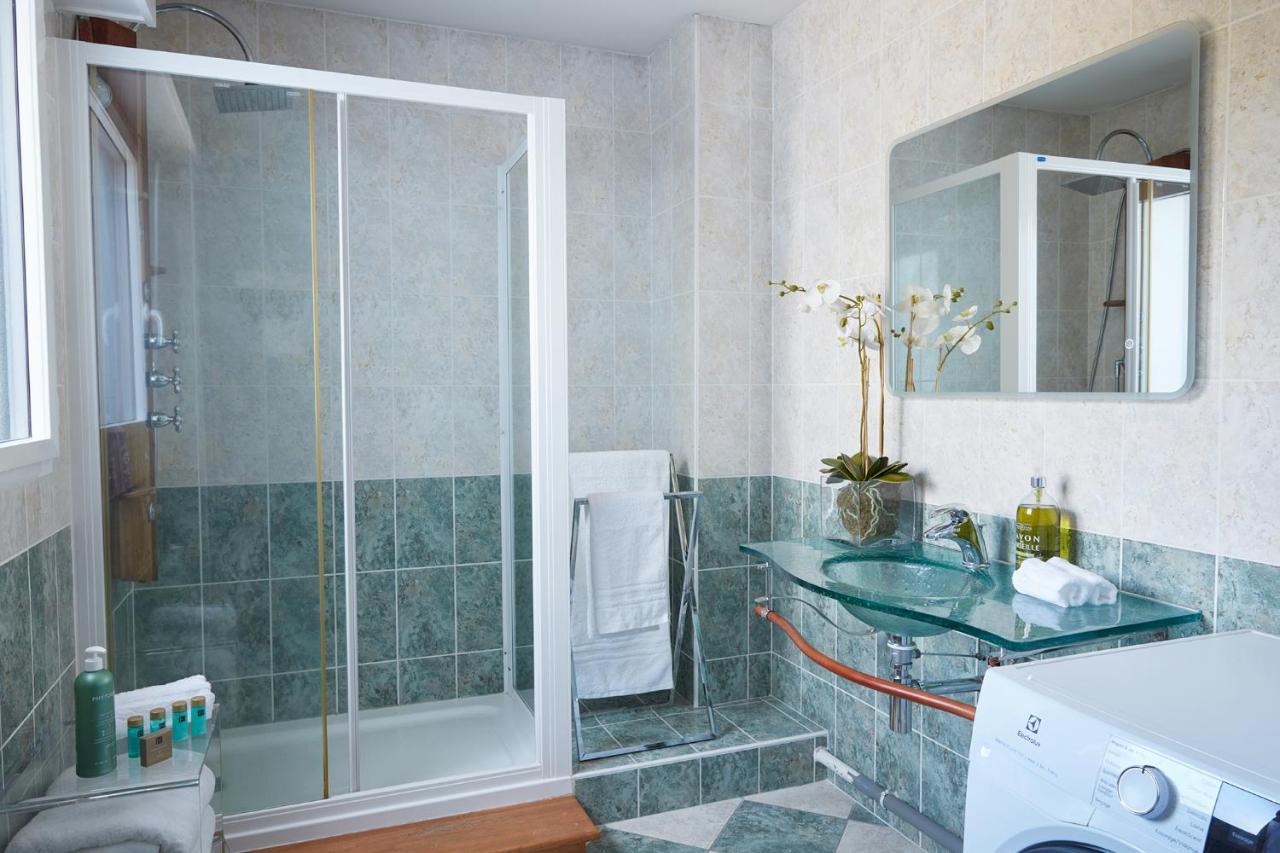 Un Appartement Penthouse D'Exception Sur Le Port De Ванн Экстерьер фото