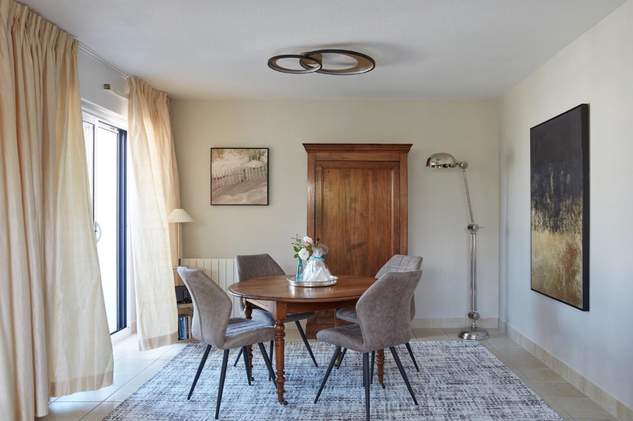 Un Appartement Penthouse D'Exception Sur Le Port De Ванн Экстерьер фото