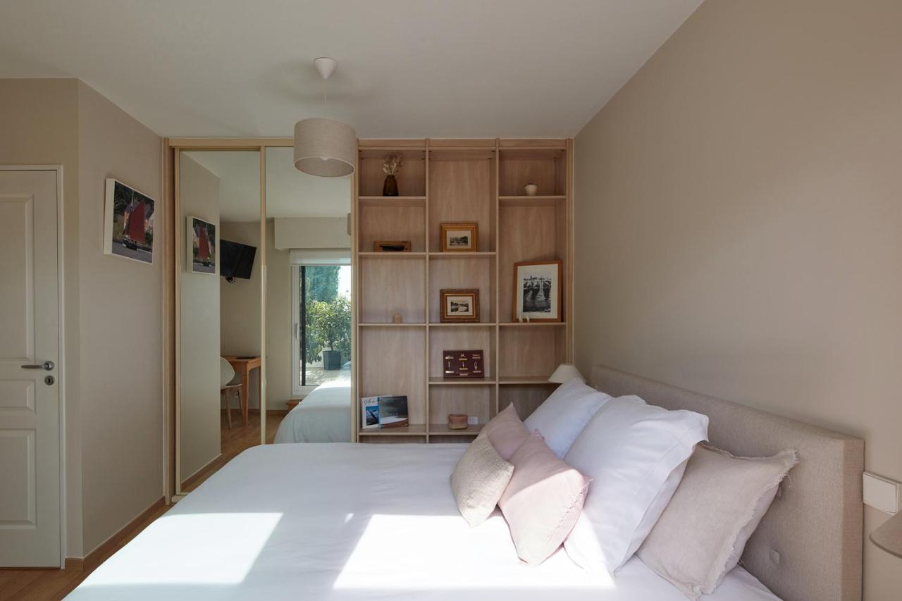Un Appartement Penthouse D'Exception Sur Le Port De Ванн Экстерьер фото